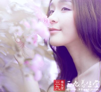 日咽唾液三百口 中医养生8法宝