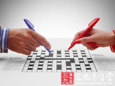 圆珠笔：点按足三里
