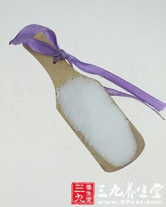 养生常识 教你误食有毒工业盐的急救教程
