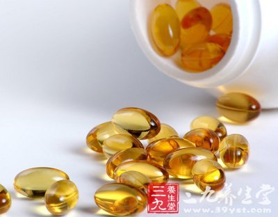 警方查获5个保健品假货点 男性保健品内添伟哥