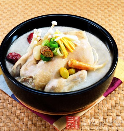 七种美容汤水 让女人全身水灵灵