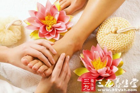 中医泡脚养生方 让你精气旺盛