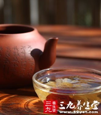 喝菊花茶注意宜和忌 這樣營(yíng)養(yǎng)價(jià)值才能得體現(xiàn) 