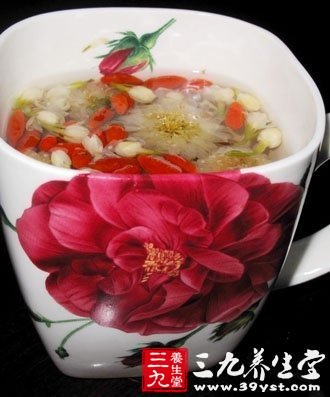 喝菊花茶注意宜和忌 這樣營(yíng)養(yǎng)價(jià)值才能得體現(xiàn) 