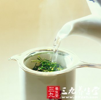 煙酒不離身 男人應喝點保健茶