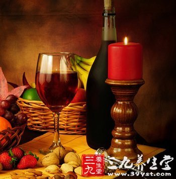 紅酒對(duì)女人的九大養(yǎng)生功效