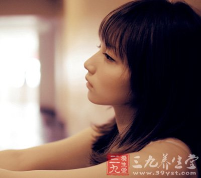 女性腰痛是怎么回事 8大原因告诉你