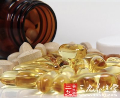 完美保健品 女子吃完上身大面积溃烂(2)