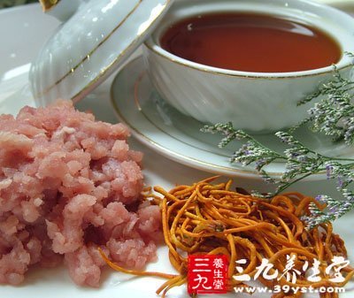 春季風(fēng)疹好復(fù)發(fā) 兩款藥膳來消疹