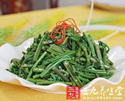 夏季養(yǎng)生選野菜 營(yíng)養(yǎng)又治病