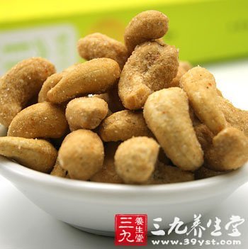 吃點(diǎn)小零食有助OL放松辦公緊張情緒