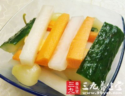 夏季養(yǎng)生 減肥吃黃瓜必知六禁忌