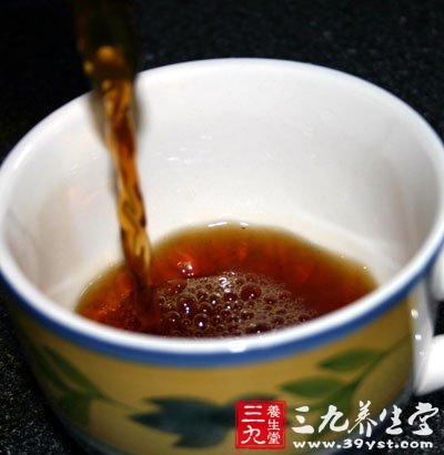 自制養(yǎng)生茶 讓你美白一夏