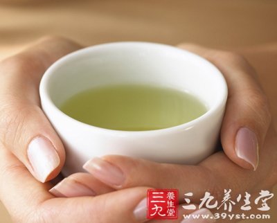 8杯水不可靠 專(zhuān)家教你如何科學(xué)飲水