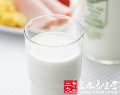 健康饮食 牛奶与5种食物同食最坑害健康
