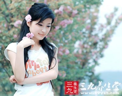 眼圈发黑脸色晦暗 5要命脸色