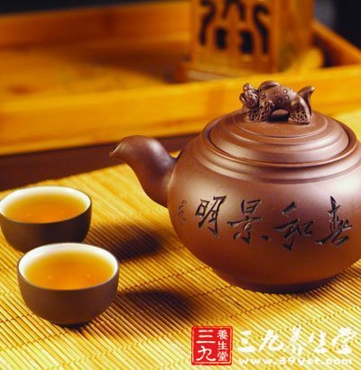 莫讓養(yǎng)生茶變毒藥 9種禁忌要了解