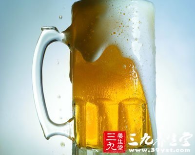 夏日喝啤酒清凉舒爽 但需牢记八大禁忌