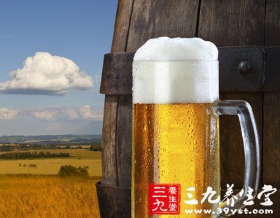 冰啤可以消暑嗎 夏日7種人不能喝冰啤