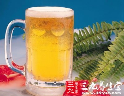 冰啤可以消暑嗎 夏日7種人不能喝冰啤