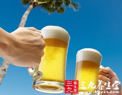 冰啤可以消暑嗎 夏日7種人不能喝冰啤