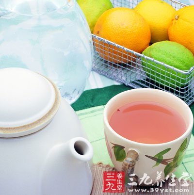 夏季自制解暑涼茶需謹(jǐn)慎 避免中毒