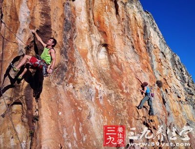 攀岩极限运动的特点(5)