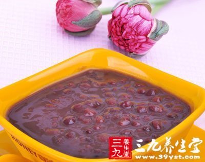 夏日2對(duì)癥食療方 助你打贏祛痘美膚戰(zhàn)