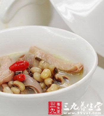 五种养生食谱 吃出弹性好皮肤