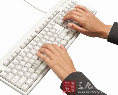 电脑键盘太脏 这么灭菌保健康