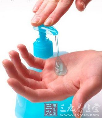 洗手战术 PK细菌打好健康“守护战”