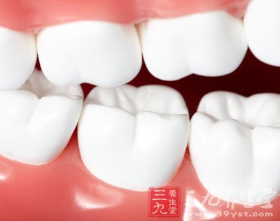 镶烤瓷牙红肿的原因