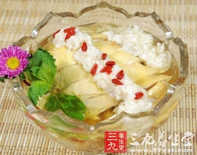 7款秋季养生汤食疗 打好保“胃”战