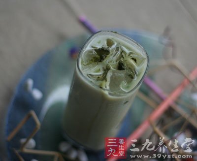 冰绿抹奶茶简单做