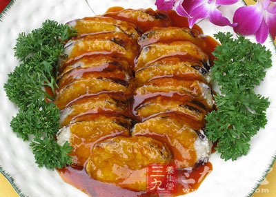 煎鱼保护鱼皮的小技巧