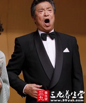 李光羲养生秘诀 80岁身体仍健朗