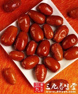 养脾才能养颜 食疗为主按穴为辅