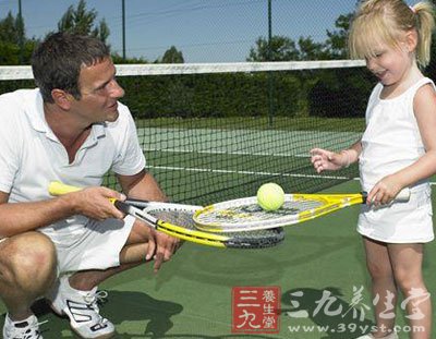 网球接发球移动技术4要素(3)