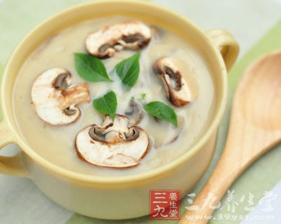 自制蘑菇汤