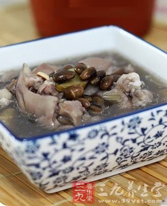 羊腰黑豆湯