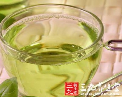 用对“水”洗脸 蜂蜜洗出红润Q肌