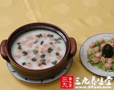 韭菜粥適合背寒氣虛 腰膝酸冷者食用