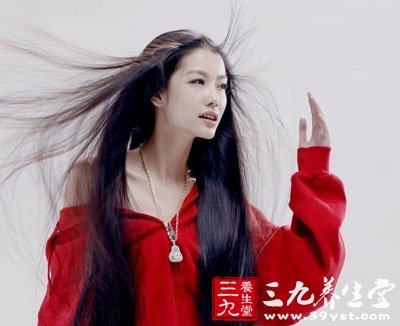 <em>头发爱出油还脱发</em> 试试6款药膳秘方-三九养生