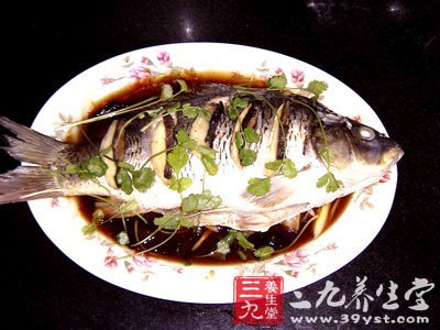 天麻蒸鯉魚