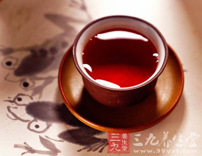 茶如道：獨(dú)自品茗 心靜如水