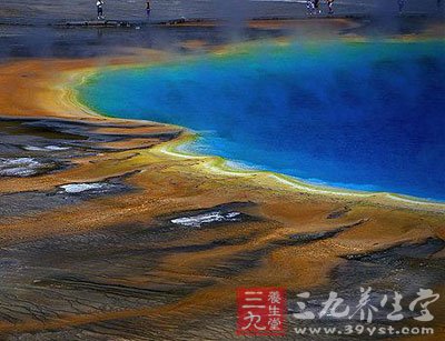 温泉可以把苦夏变成享受