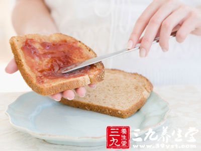 长期饱食易使骨骼过分脱钙