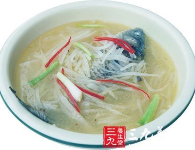 蘿卜鯽魚湯