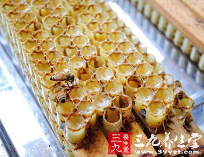 蜂王浆 这样吃营养丰富功效大 (3)