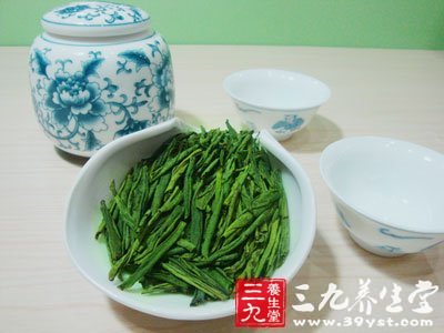 晚春绿茶迎初夏